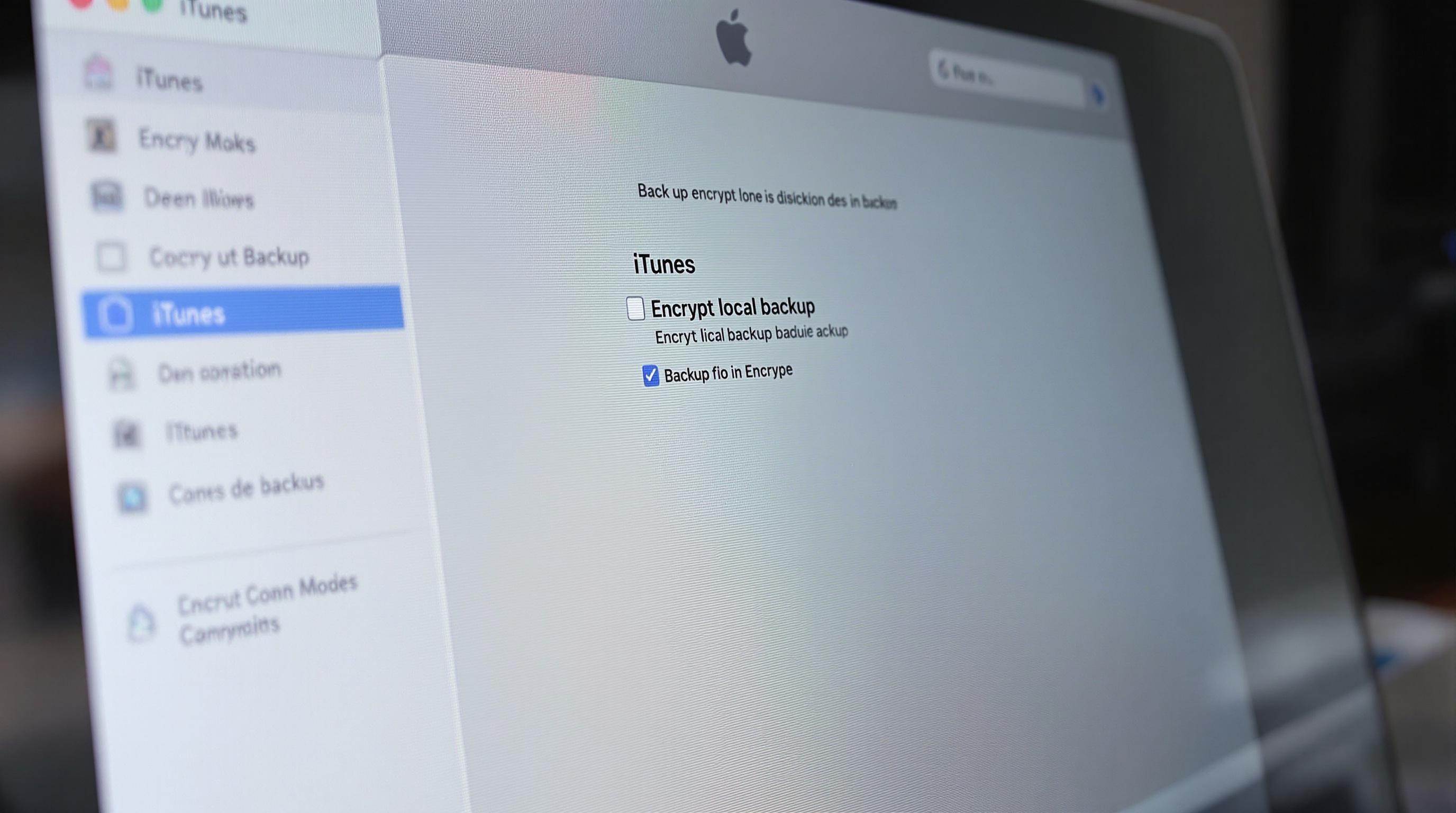Écran d’iTunes avec l’option 'Chiffrer la sauvegarde locale' cochée.