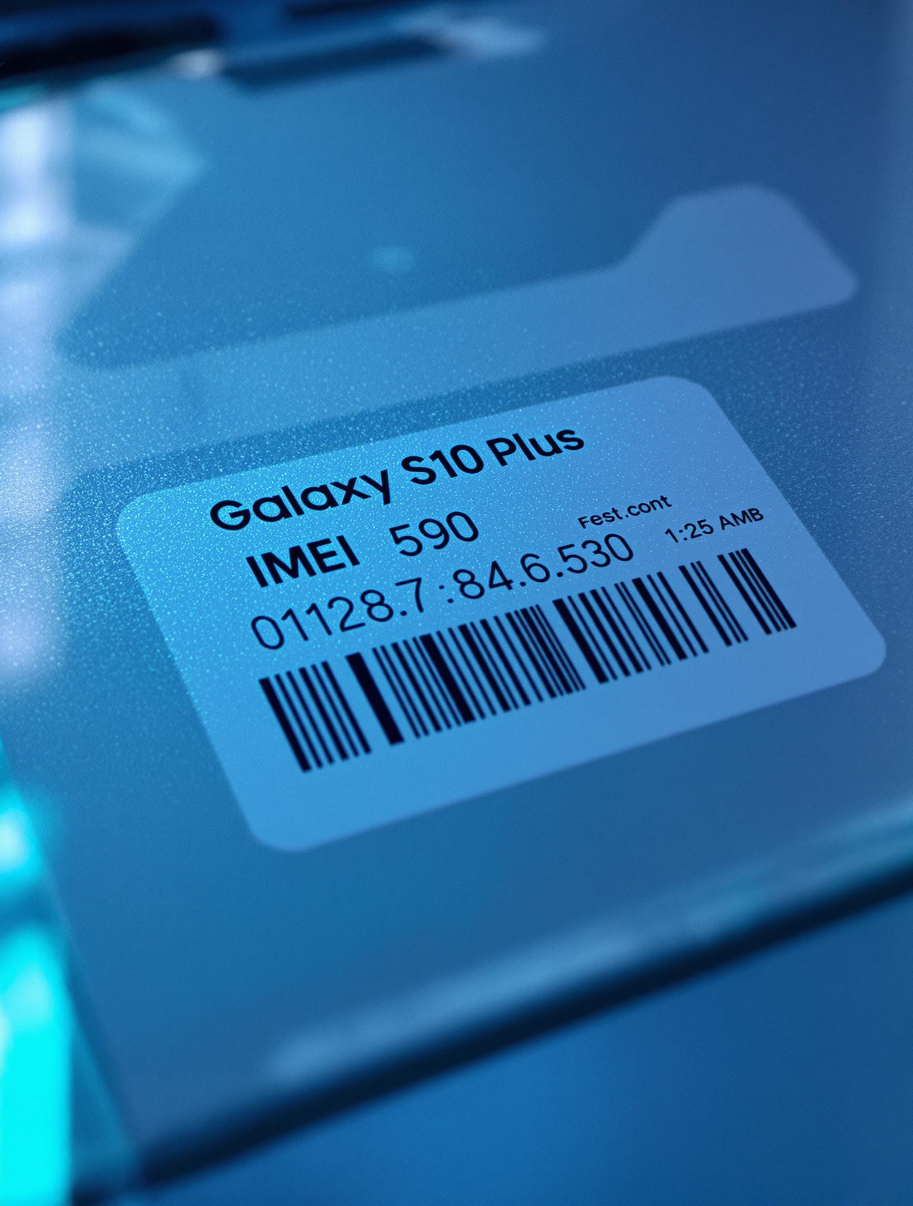 Étiquette IMEI sur la boîte d’un Samsung Galaxy S10 Plus